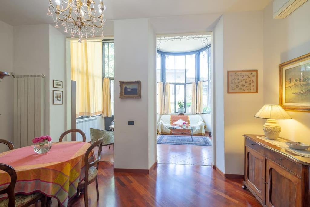 Liberty Veranda W/ Pvt Parking & Garden. Tram Stop Apartamento Florencia
