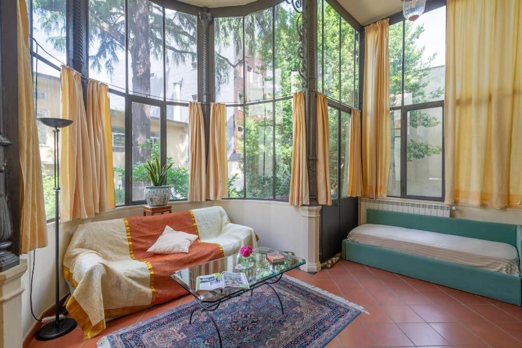 Liberty Veranda W/ Pvt Parking & Garden. Tram Stop Florencia